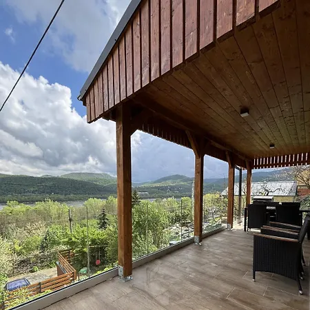 Aranyos Haziko * 나기마로스